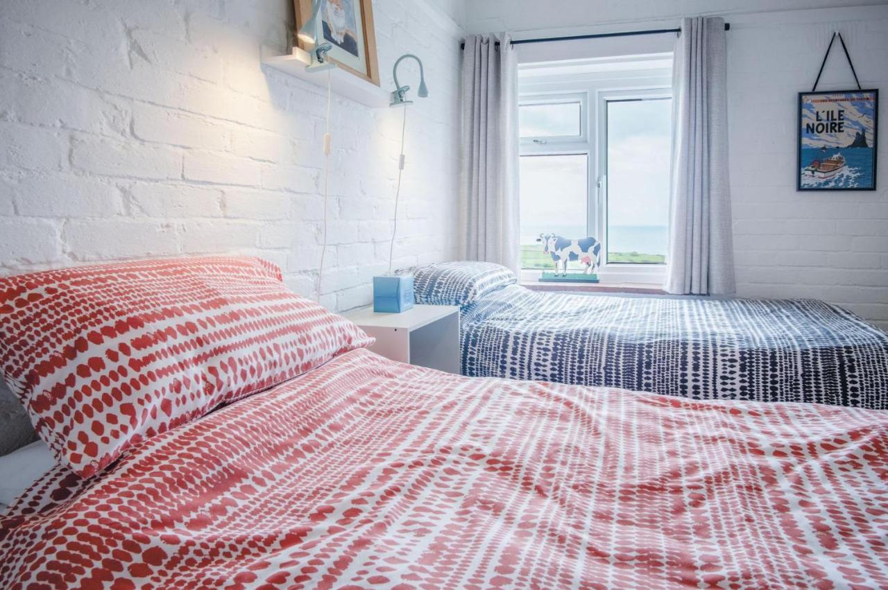 Windy Walls - 3 Bedroom Holiday Home - ロスシュリ エクステリア 写真