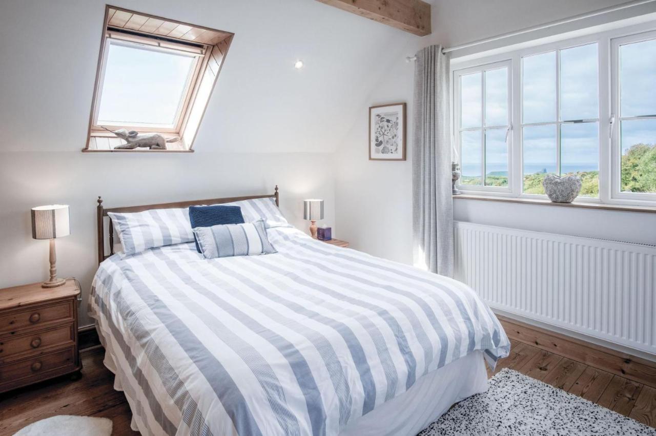 Windy Walls - 3 Bedroom Holiday Home - ロスシュリ エクステリア 写真