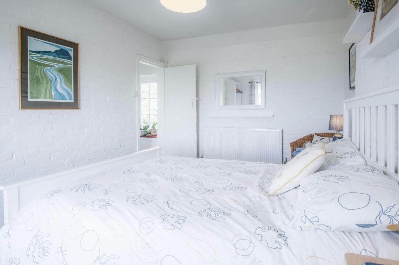 Windy Walls - 3 Bedroom Holiday Home - ロスシュリ エクステリア 写真