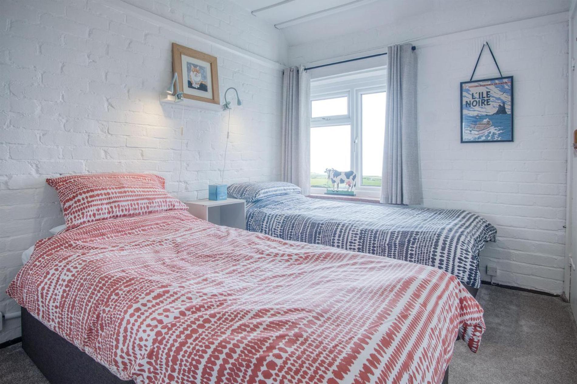 Windy Walls - 3 Bedroom Holiday Home - ロスシュリ エクステリア 写真